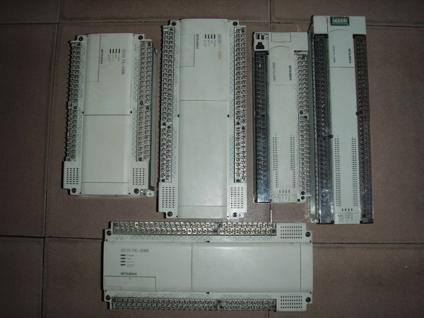 �����|�����S��